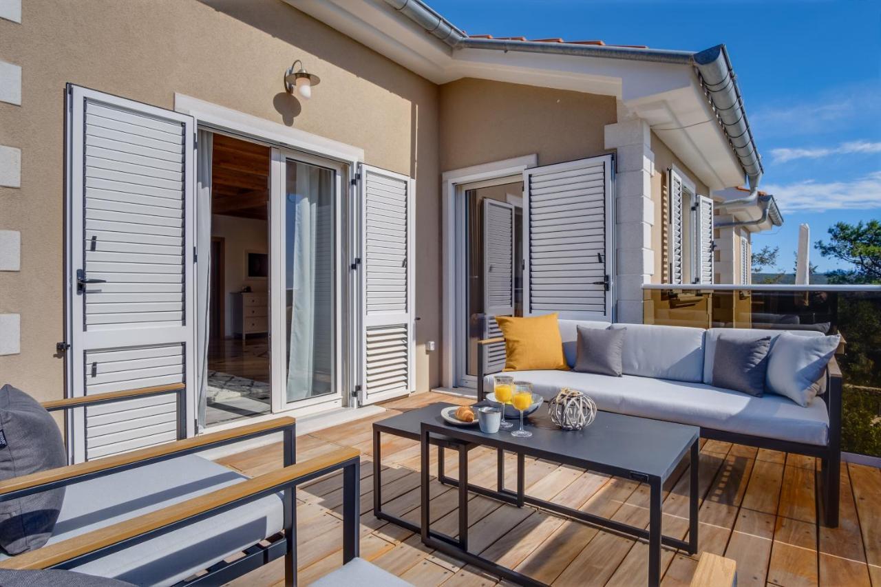 Lucica 360 Sea View Suite Nerezine Kültér fotó