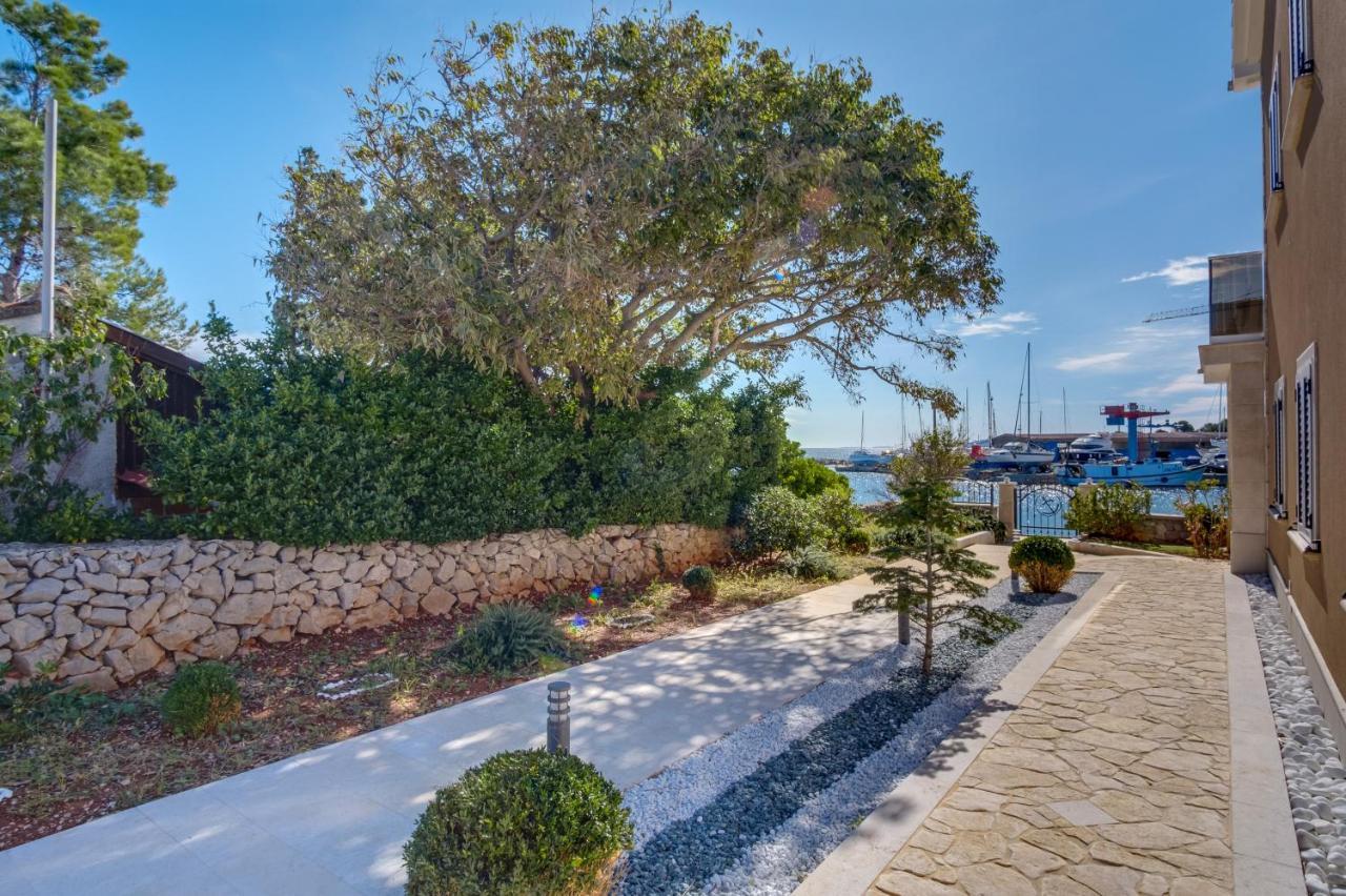 Lucica 360 Sea View Suite Nerezine Kültér fotó